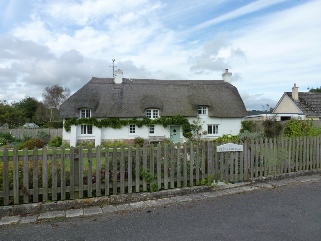 Cruck Cottage in Briantspuddle.